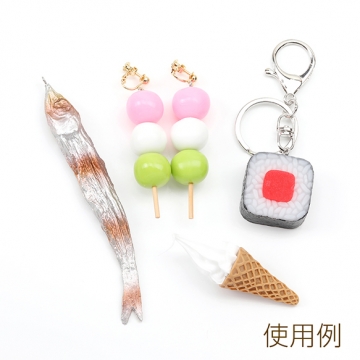 食品サンプル 食品サンプルキーホルダーチャーム ミニチュアフード ソフトクリーム プラスチック製 カン付き 29×66mm（1ヶ）