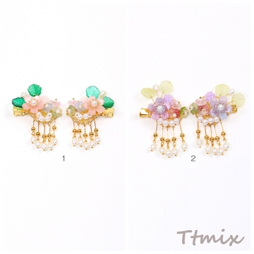 フラワーモチーフヘアクリップ ヘアアクセサリー レディースヘアクリップ 髪飾り フラワー 花 タッセル