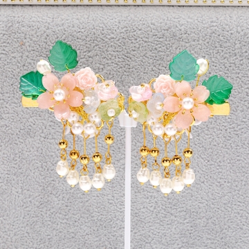 フラワーモチーフヘアクリップ ヘアアクセサリー レディースヘアクリップ 髪飾り フラワー 花 タッセル