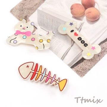 アクリルへアピン キッズへアピン ヘアクリップ 犬  3.7×5.8cm 2個セット