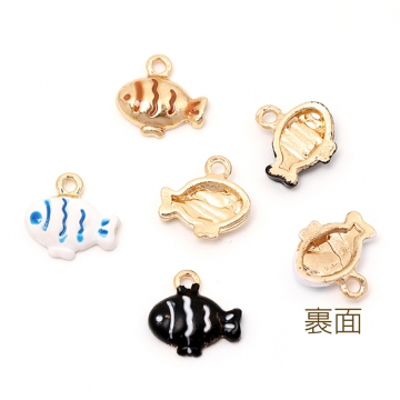 エポチャーム 立体魚チャーム エポ加工フィシュチャーム さかなメタルチャーム 熱帯魚チャーム 1カン付き 約8×9mm（4ヶ）