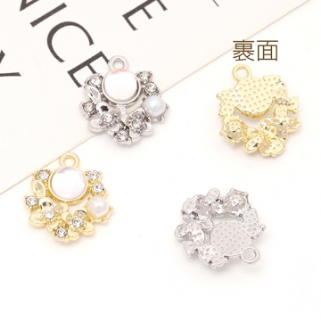ラウンドチャーム フラワー装飾 花装飾 パールとラインストーン付き 1カン付き オーロラカラー 約16×18mm（2ヶ）