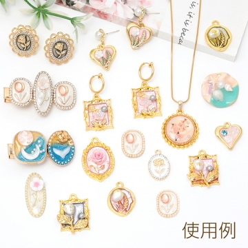 樹脂チャーム バラ ビジュー ゴールド 上品 約15×21mm（2ヶ）