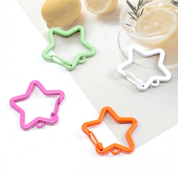 カラビナ 星型 スター キーホルダー金具 ストラップ バネ式 スプリングバックル アウトドア 登山 約28×30mm（4ヶ）