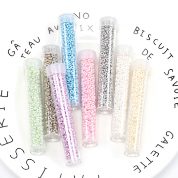ガラスシードビーズ beads 刺繍ビーズ 極小ビーズ ガラスビーズ 丸小ビーズ ボトル入り 約3mm（1本約400ヶ）