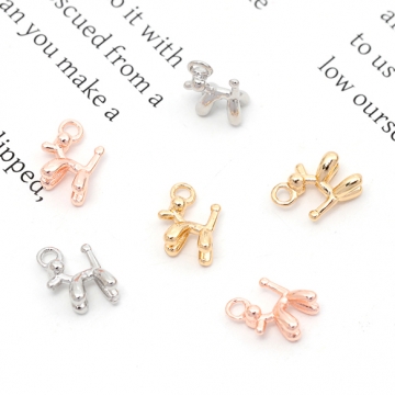 メタルチャーム　チャームパーツ　犬　ドッグ　銅製　約6×8mm（4ヶ）