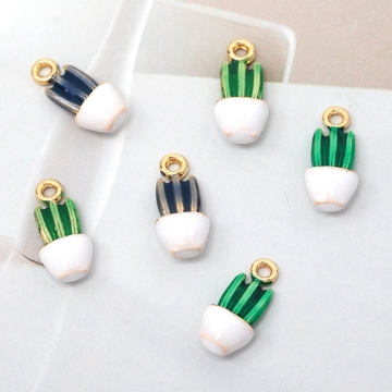 エポチャーム 合金製 サボテン 3本タイプ 植物 メタルチャーム 約7×14mm（4ヶ）