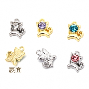 ガラスチャーム 合金製 キャット 猫 カラフル ガラスストーン付 メタルチャーム 約11×14mm（4ヶ）