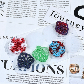 シリコンモールド レジンシリコンモールド 中空ペンダント 約70×122×4mm（1ヶ）