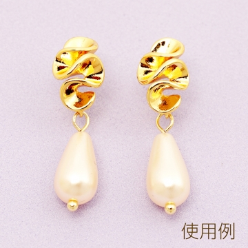 デザインピアス 花びらのようなウェーブ デザイン レディースピアス キャッチ付き 裏カン付き 約8×13mm（1ペア）