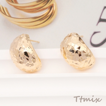 ファッションピアス C型 オープンフープピアス ハーフリングピアス 表面凹凸加工 メタルピアス 約14×20mm（1ペア）