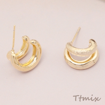 ファッションピアス シンプル C型ピアス ダブルハーフリングピアス スタイリッシュ メタルピアス 約10×15mm（1ペア）