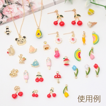 エポチャーム リス どんぐり 立体 動物 アニマル メタルチャーム 約11×12mm（4ヶ）