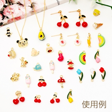 エポチャーム さくらんぼ チェリー 立体 果物 フルーツ ミニチュア メタルチャーム 約15×17mm（2ヶ）