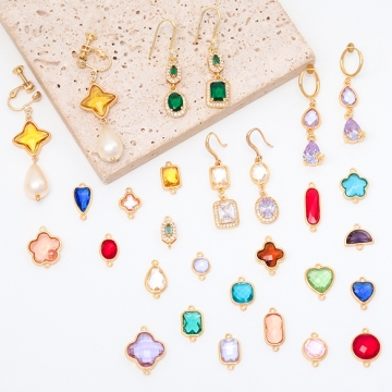 コネクターチャーム 八角形 ガラスチャーム 連結パーツ 接続金具 メタルチャーム 約9×15mm（2ヶ）