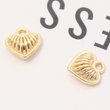 メタルハートチャーム ハート ぷっくり 縦ストライプ LOVE 愛情 かわいい メタルチャーム 約10×11mm（4ヶ）