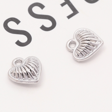 メタルハートチャーム ハート ぷっくり 縦ストライプ LOVE 愛情 かわいい メタルチャーム 約10×11mm（4ヶ）