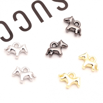 馬チャーム ウマ ポニー 動物 アニマル 生き物 立体 メタルチャーム 約7×10mm（6ヶ）