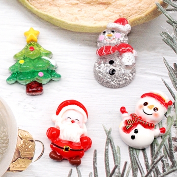 樹脂貼付けパーツ クリスマス ツリー 雪だるま サンタクロース カボション デコパーツ 貼り付けパーツ 全4種（10ヶ）