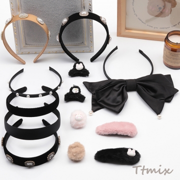 バレッタ ふわふわ 秋冬用 可愛い ヘアアクセサリー 髪留め ヘアクリップ 約4×10cm（4ヶ）