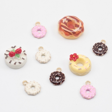 エポチャーム ドーナツモチーフ ドーナツチャーム スイーツチャーム ミニチュアフード 1カン 約11×14mm (2ヶ)