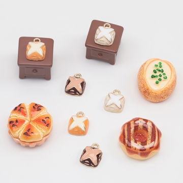 エポチャーム 椎茸モチーフ しいたけチャーム シイタケパーツ ミニチュア野菜 1カン 約9×12mm (2ヶ)