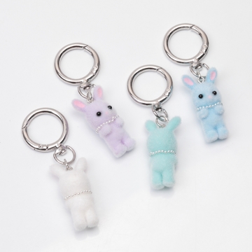 キーホルダー ウサギ うさぎ 兎 キュート ネックレス付きフロッキーチャーム カラビナ バッグチャーム（1ヶ）