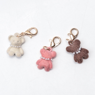 カニカン付きチャーム クマ くま テディベア 熊 ネックレス付き キーホルダーに付け足せる フロッキーチャーム（1ヶ）