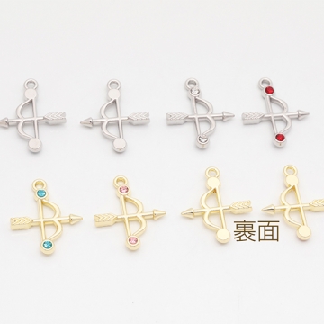 天使チャーム キューピッドの矢 天使の矢 カラフル ストーン付き 立体 メタルチャーム 約16×19mm（4ヶ）
