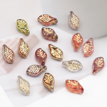チェコ調ガラスビーズ 葉っぱ リーフ チェコガラス風 アンティーク風 カラーランダム 約7×12mm（15ヶ）