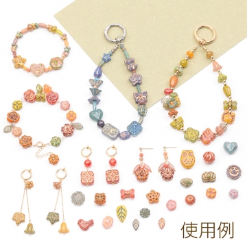 チェコ調ガラスビーズ 蓮の花 フラワー 立体 チェコガラス風 アンティーク風 カラーランダム 約7×10mm（10ヶ）