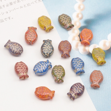 チェコ調ガラスビーズ さかな サカナ 魚 チェコガラス風 アンティーク風 カラーランダム 約10×15mm（10ヶ）