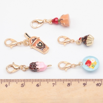 カニカン付きチャーム スイーツ カフェ ケーキ ドーナツ クロワッサン アイス 食べ物 スマホチャーム マスクチャーム（1ヶ）