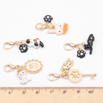 カニカン付きチャーム ネコ 猫 うさぎ 兔 アニマル 動物 スマホチャーム マスクチャーム ストラップチャーム（1ヶ）