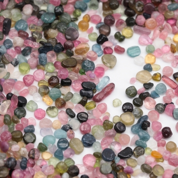 穴なし天然石さざれ さざれチップ ミックス カラフル レジン ネイルなどの制作におすすめ（1ケース(約10g)）