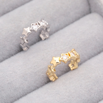 イヤーカフ スター 星形 ジルコニア付き ピアスホール不要 片耳 両耳 耳飾り メタルイヤーカフ 約4×14mm（1ヶ）