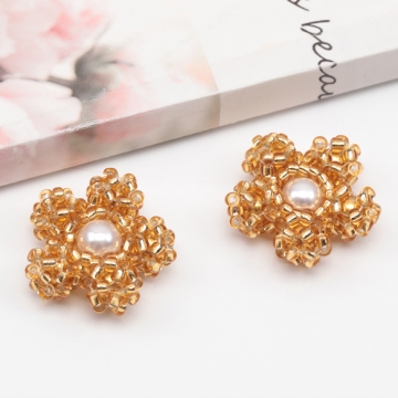 ビーズ編みパーツ お花 五弁花 ABSパール 編みフラワー 手作り ビーズ編みチャーム 約20mm（1ヶ）