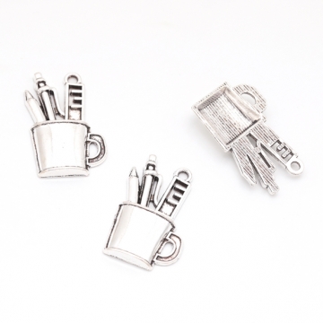 文房具チャーム ペンと定規 文具セット 文房具 半面 ミニチュア メタルチャーム 約14×24mm（4ヶ）