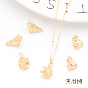 アニマルチャーム 立体カエル 動物チャーム ピアス ネックレス ハンドメイド素材 カン付き 約10×11mm (6ヶ)