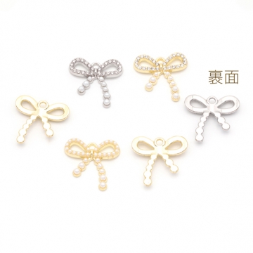 リボンチャーム ストーン/パール 蝶々結び 半面 メタルチャーム 約17×18mm（2ヶ）