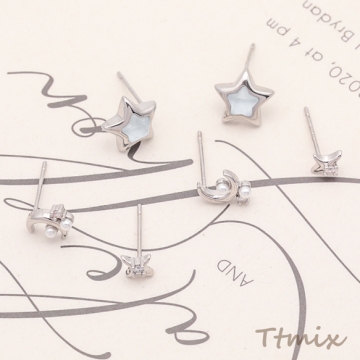 デザインピアス スター 星 三日月 宇宙 メタルピアス スタッドピアス 全3種（1セット）