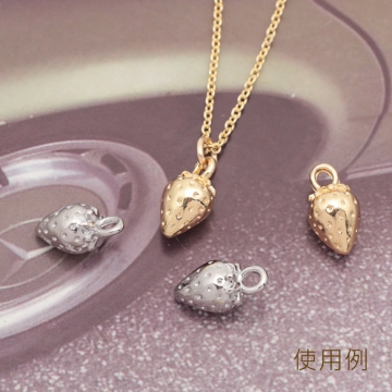 メタルいちごチャーム 立体 イチゴ 苺 ミニチュア メタルチャーム 約6×10mm（4ヶ）