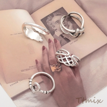 デザインリング 不規則 ワイド 幅広 ヴィンテージ風 アンティークシルバー メタルリング オープンリング 全4種（1個）