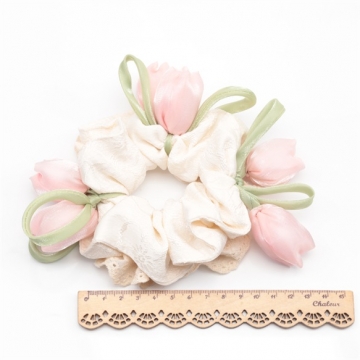 シュシュ チューリップ フラワーモチーフ フラワーレース 髪飾り 髪留め ヘアゴム ヘアアクセサリー（1ヶ）