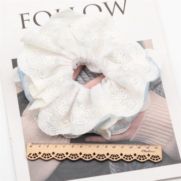 シュシュ 花柄 2層レース フラワーモチーフ パール付き 髪飾り 髪留め ヘアゴム ヘアアクセサリー（1ヶ）