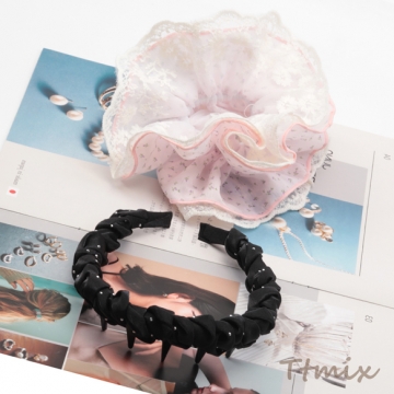 カチューシャ ツイスト編み コーム付き キラキラ ラインストーン ヘアバンド 髪飾り ヘアアクセサリー 約13cm（1ヶ）