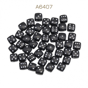 アクリルビーズ ミニ サイコロ ダイス 立方体 カド通し 斜め通し穴 ブラック×ホワイト 約8mm（10g）