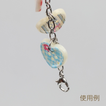 手芸ボタン ハート型 4穴 ラウンド 服飾パーツ 樹脂製 片面柄付き 約18×18mm（6ヶ）