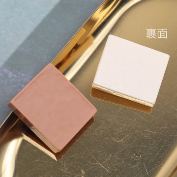 スイーツ貼付けパーツ チョコレート 食品サンプル風 ミニチュア デコパーツ カラーランダム 約28×33mm（4ヶ）