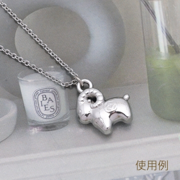 ひつじチャーム 羊 干支 動物チャーム 立体 メタルチャーム 約13×15mm（4ヶ）